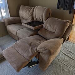 値下げ！　三人掛けソファ　リクライニング　センターテーブル