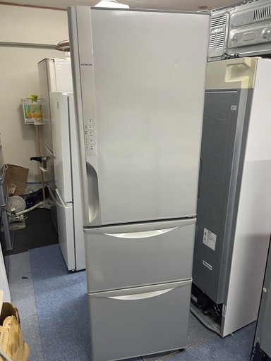 北九州市内配送無料　保証付き 日立 HITACHI 冷蔵庫 真空チルドルーム （315L） 右開き 3ドア ライトブラウン R-K320EV