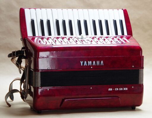 YAMAHA S-32B /３２鍵盤　アコーディオン　ソフトケース付