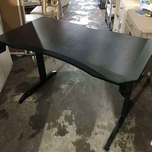 9/10 終 NITORI ニトリ ゲーミングデスク GM002 118x63cm ドリンクホルダー ヘッドホンハンガー 24h菊-
