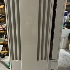 【新品】ウィンドーエアコン　窓枠付き