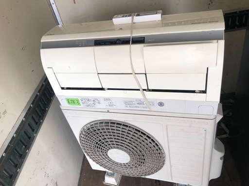 標準取付工事込み金額　14畳 日立 HITACHI RAS-X40F2 W [ステンレス・クリーン お掃除エアコン（14畳・200V対応） スターホワイト 白くまくん Xシリーズ]