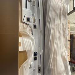 新車外し✨ランクル300 純正リヤスポイラー❗️