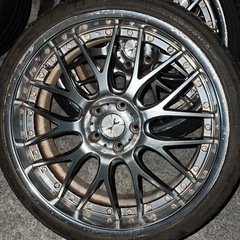 アライフルフェイスASTRO PRO SHADEホワイト 59~60cm-マーベリック 709m ホイール 20インチ