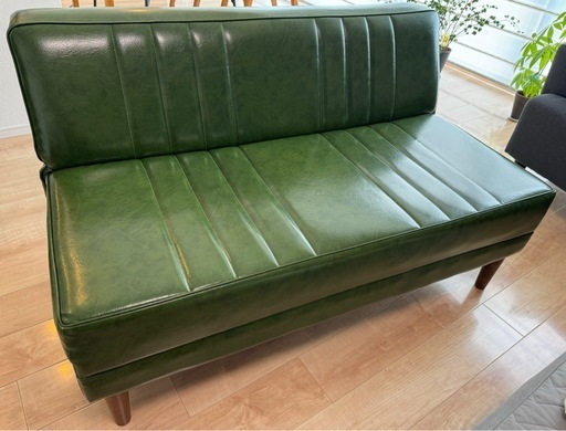 niko and ... furniture の2.5人掛けソファ