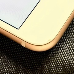 iPhone8プラス256GB ゴールドのジャンク品