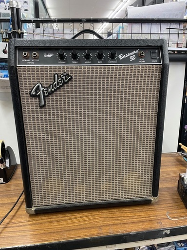 Fender Bassman 35 ベースアンプ Fender Japan製