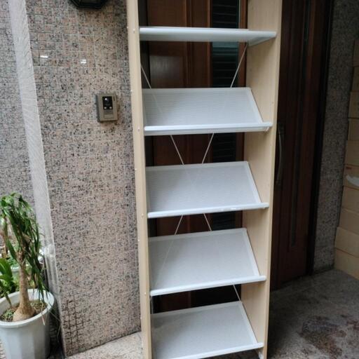 ほぼ新品  2ウェイ デザイン 斜めにも平にも  シェルフ ラック