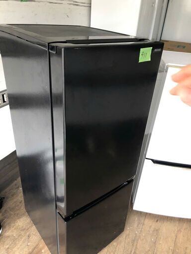 NO 411 ?北九州市内配送設置無料✨? 2023年 REFAGE YRZ-F15LK 2ドア