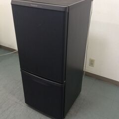 （9/25受渡済）JT9396【Panasonic/パナソニック 2ドア冷蔵庫】2019年製 NR-B14BW-T 家電 キッチン 冷蔵冷凍庫 右開き 138L