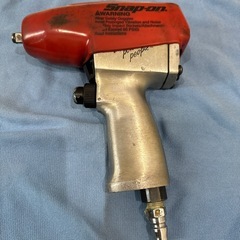 中古品 SNAP-ON スナップオン 3/8 エアーインパクトレンチ ブーツ付 IM510
