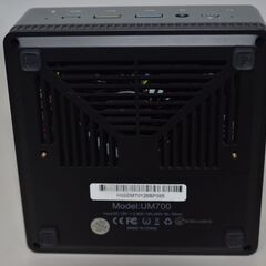 中古良品 DESK MINI FoRum UM700 /Win11/AMD Ryzen7 3750H/爆速SSD256GB/メモリ16GB/無線内蔵/デスクトップPC 中古良品 DESK MINI FoRum UM700 /Win11/AMD Ryzen7 3750H/爆速