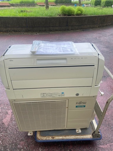 (本体＋工事）FUJITSU AS -XN25H-W 2018年製（8~10畳用）