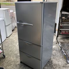 2013年製 AQUA 冷蔵庫（255L・右開き） AQR-261A-