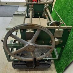 メーカー・型番不明 手動式ロール成形機【野田愛宕店】【店頭取引限定】【中古】管理番号：IT4R64XILSCM メーカー・型番不明 手動式ロール成形機【野田愛宕店】【店頭取引限定