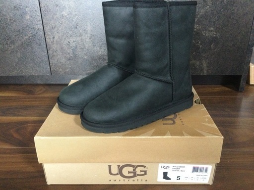 UGGレザータッチブーツ