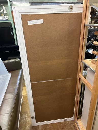 アース万代店　クラシック家具 店舗什器 木製枠の大型鏡 立て掛け鏡  姿見 アース万代店 クラシック家具 店舗什器 木製枠の大型鏡 立て掛け鏡