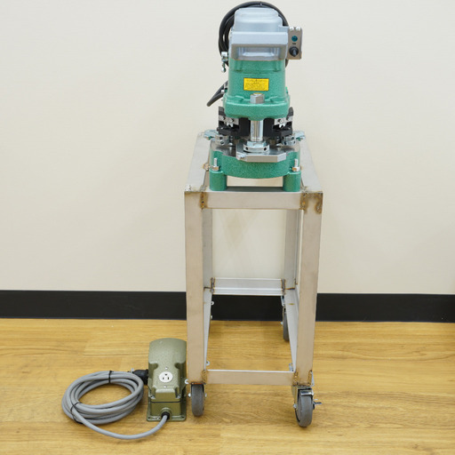 KAMEKURA 亀倉精機 電動油圧式 アングル加工機 スーパーノッチャー KZ-75V 中古美品 店頭引き取り限定・石川県野々市市