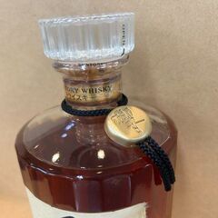 J5192 値下しました！★人気品★ サントリーウイスキー響 17年 ゴールドラベル 700ml瓶　43度　未開栓　【リユースのサカイ柏店】 J5192 ☆人気品☆ サントリーウイスキー響 17年 ゴールドラベル 700ml