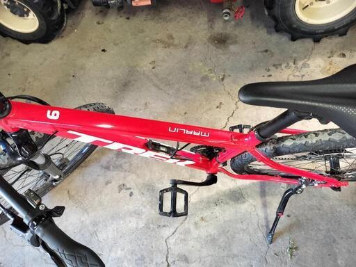 T*o様 TREK マウンテンバイク 29インチ レッド/ブラックマーリン6 Trek