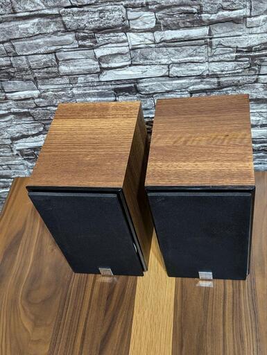 レア品シリアルNo.同番DALI ZENSOL1（rightwalnut）色ブックシェルフ