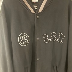 スチューシースタジャン