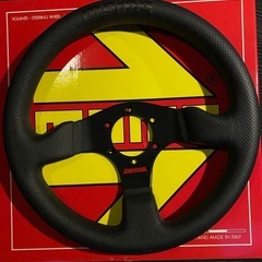 MOMO コンペティション　32パイ　モモステ　ステアリング　ハンドル　かなり美品
