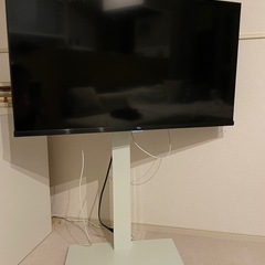 スタンド付き TCL 液晶テレビ 40