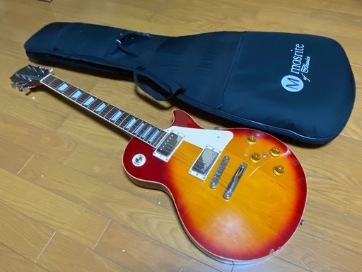 エレキギター　Mostite 専用ケース付き　希少品1919ー08ー1