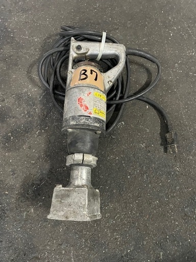D1. EXEN 軽便壁打ちEKCA軽便バイブレーター 100V 50/60Hz