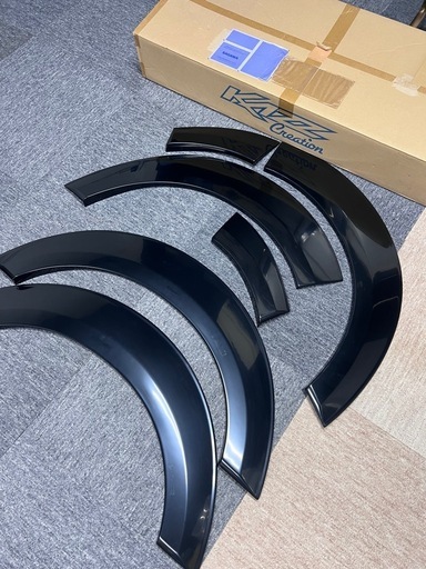 ハイエース200系 ダウンルック オーバーフェンダー カズクリエイション