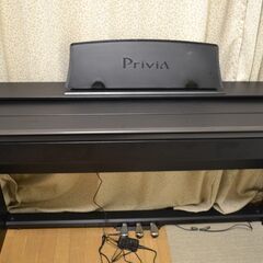 値下げ！！CASIO 電子ピアノ privia PX-735Bk 2012年製