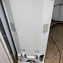 良品‼️ファン方式‼️三菱冷凍庫121L2008年