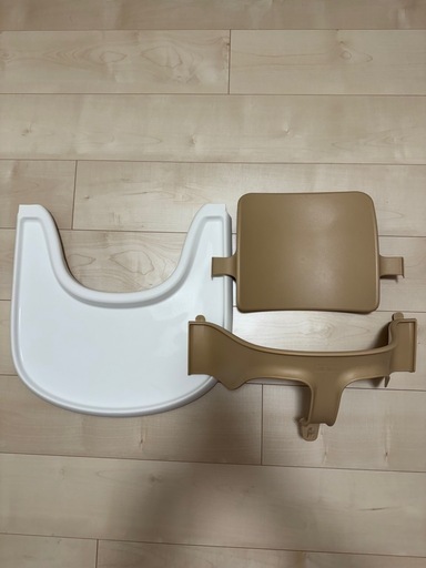 ストッケ　トリップトラップ　ベビーセット　トレイ