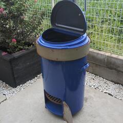 ◆ドラム缶焼却炉 煙突付き 

