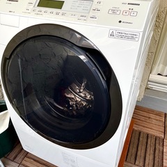 パナソニック　ドラム式洗濯機10キロ
