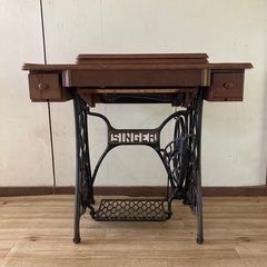 足踏みミシン(シンガー)