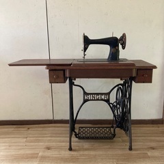 足踏みミシン(シンガー)