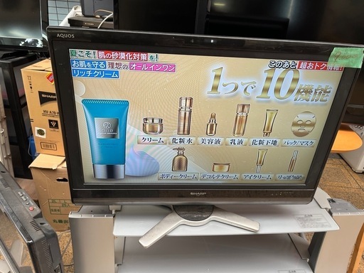 シャープ32インチ　テレビ　テレビ台付き