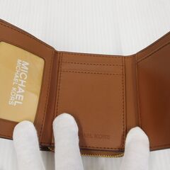 美品！MICHAEL KORS マイケルコース 三つ折り財布 ブラウン 35H9GTVZ5B