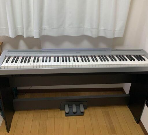 YAMAHA　ヤマハ　電子ピアノ　P95