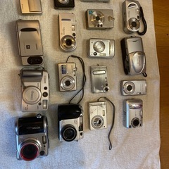 ジャンク品人気メーカーのデジタルカメラ22台セット