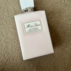 Miss Dior ボディミルク　残量4〜5割