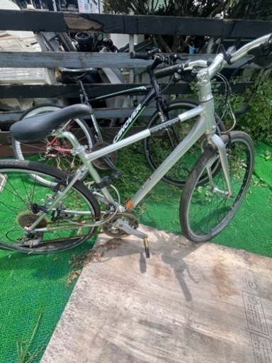 自転車 クロスバイク