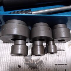 西田製作所 トムソン ノックアウトパンチャー厚鋼 西田製作所 トムソン ノックアウトパンチャー厚鋼