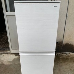 シャープ ノンフロン冷凍冷蔵庫 SU-D14D-W