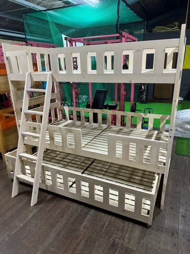3段ベット