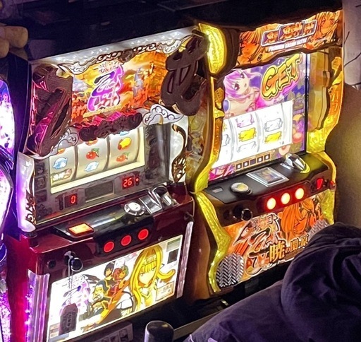 スロット2台
