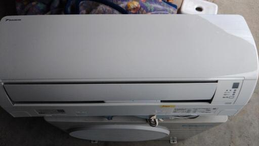 ダイキン製　ルームエアコン　F22XTES-w 綺麗です