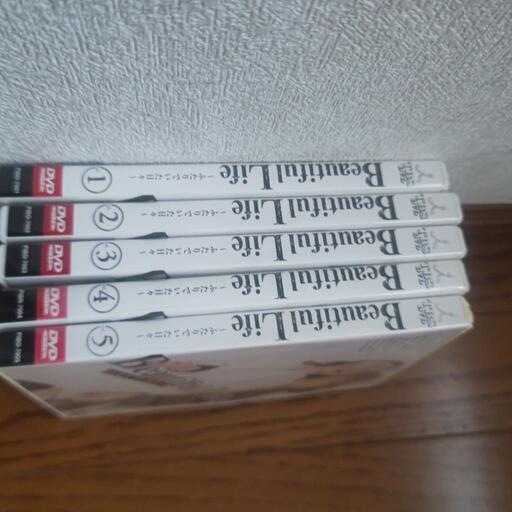 DVD ６０００円